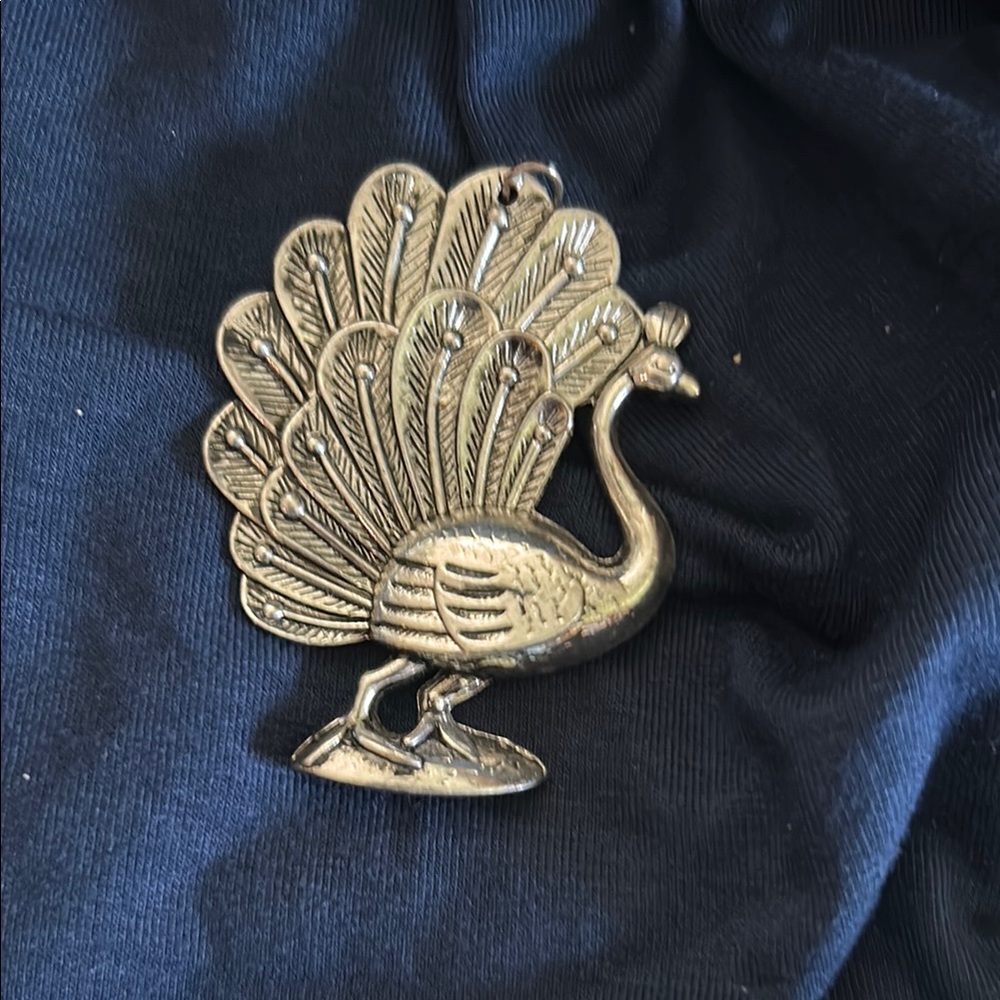 Elegant antique silver tone Peacock Figurine necklace charm